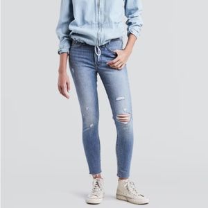 Levi’s Wedgie Skinny Jeans - 31